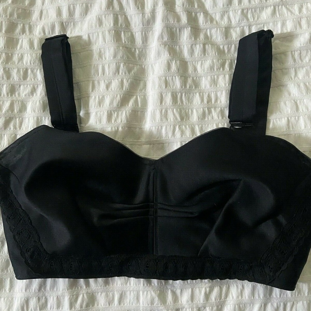 EDITH LANCES #2070 32DD BLACK nwot